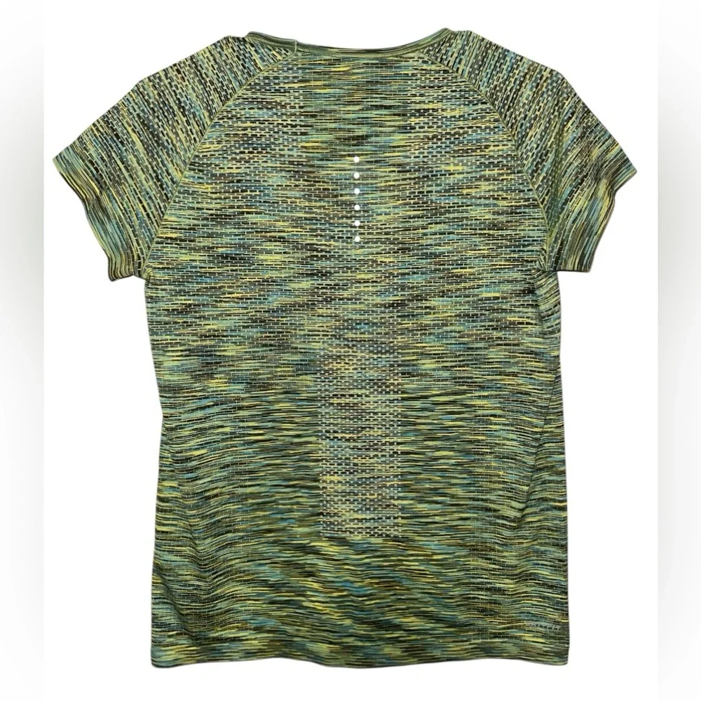 Nike Women's Dri-Fit Multicolor Short Sleeve Tee size M EUC‎